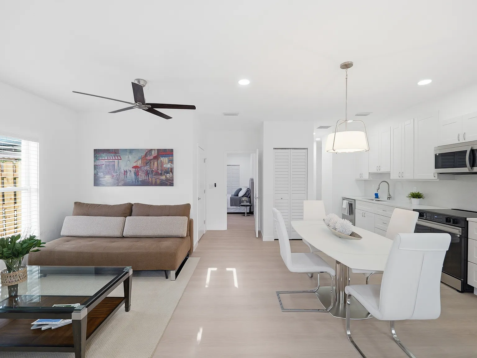 1 bed, 1.5 bath, 878 sqft, $2,300 — Photo 3