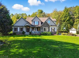 2928 Placid Pointe Rd, Conneaut, OH 44030