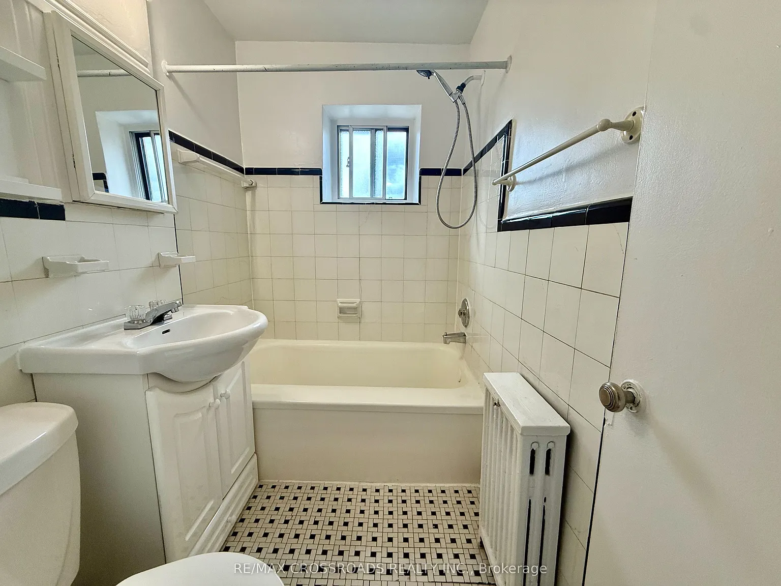Studio, $1,495 — Photo 3