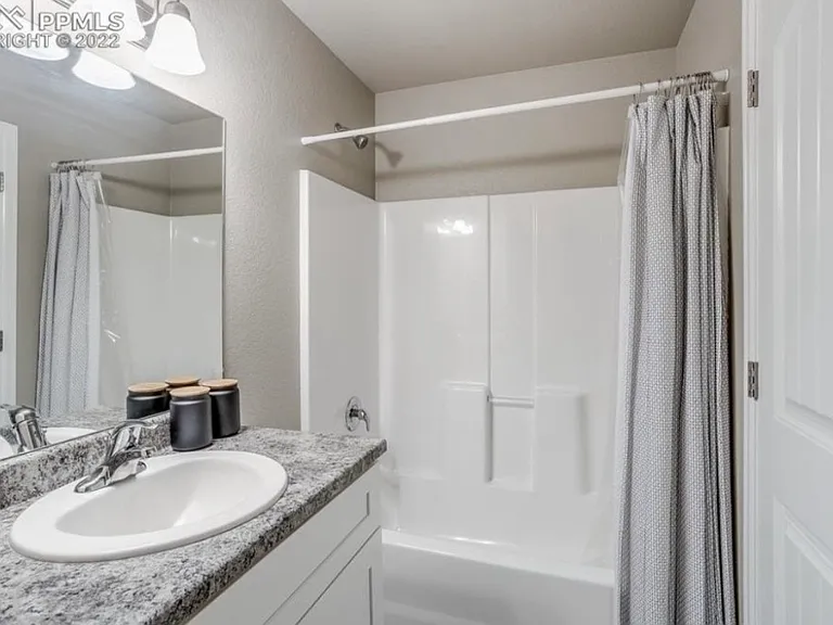 4341 River Line Grv — Photo 16