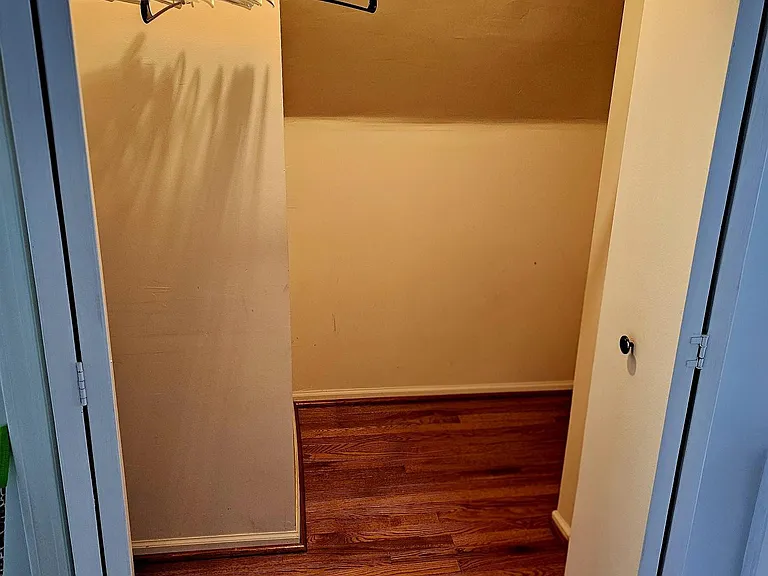 2607 Rochester Rd — Photo 8