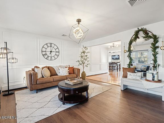 2nd image of 327 Lawrence Drive