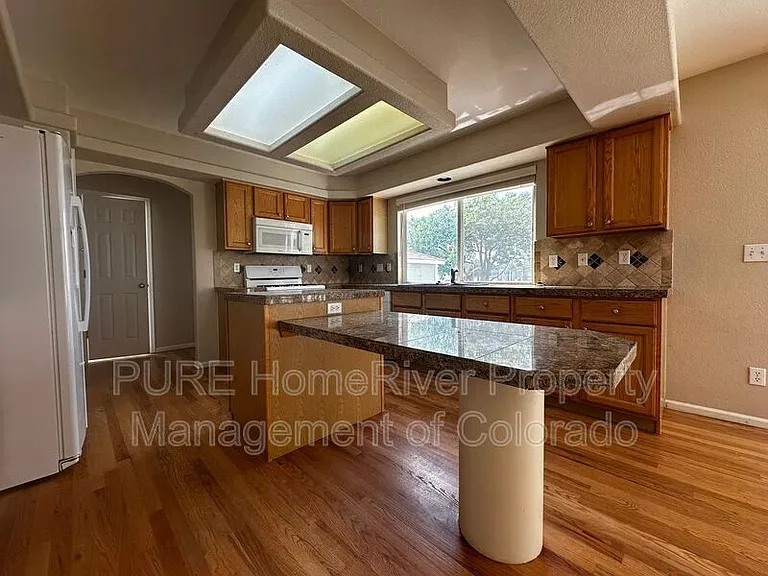10263 Cedaridge Ct — Photo 5