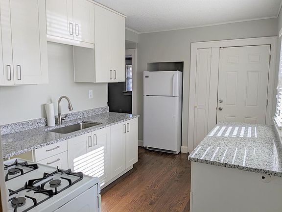4th image of 347 Lawn Ave #347LA