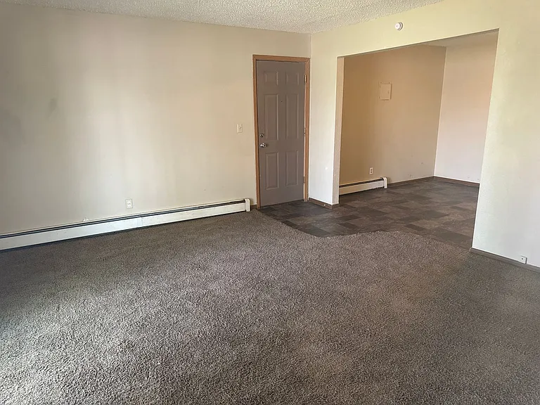 305 E East Ave — Photo 20