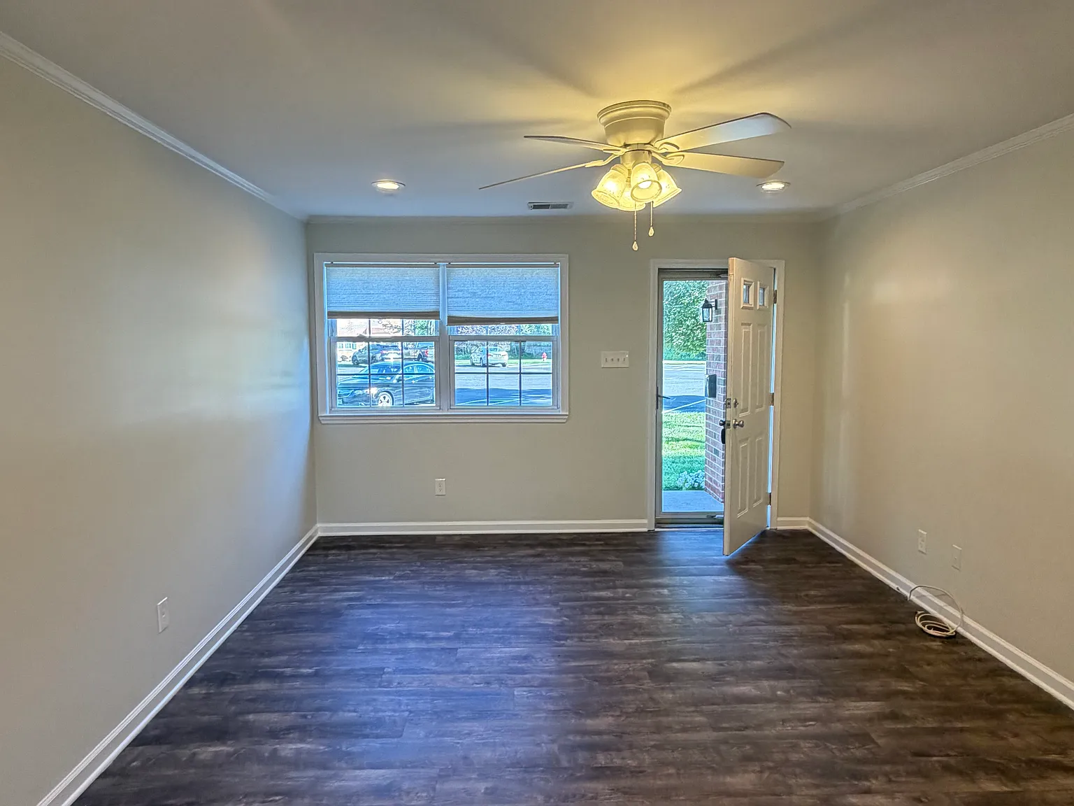 1 bed, 868 sqft, $1,750 — Photo 2