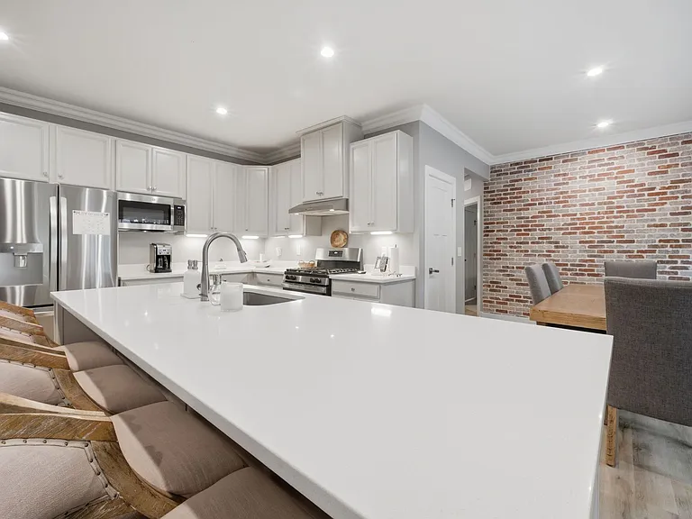1741 Watershed Ct — Photo 11