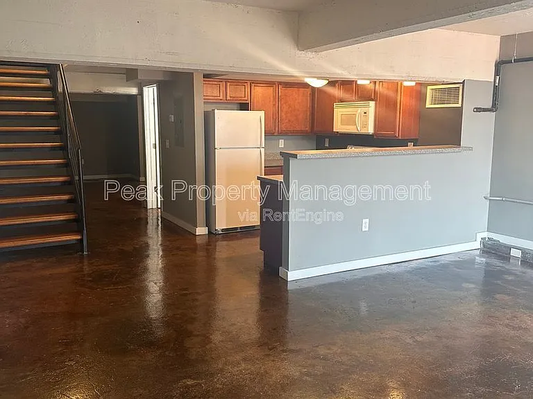 1510 W Broad St — Photo 57