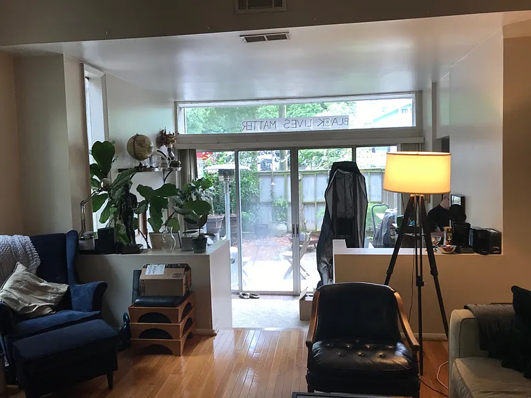 344 4th St NE #344 — Photo 8