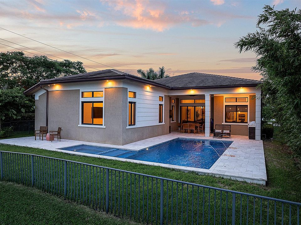 1st image of 10950 Coral Street