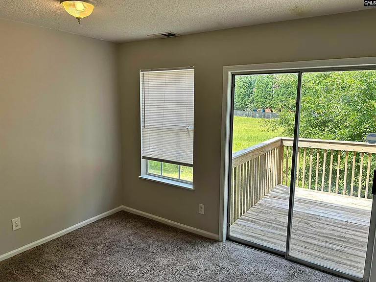 122 Curvewood Rd — Photo 10