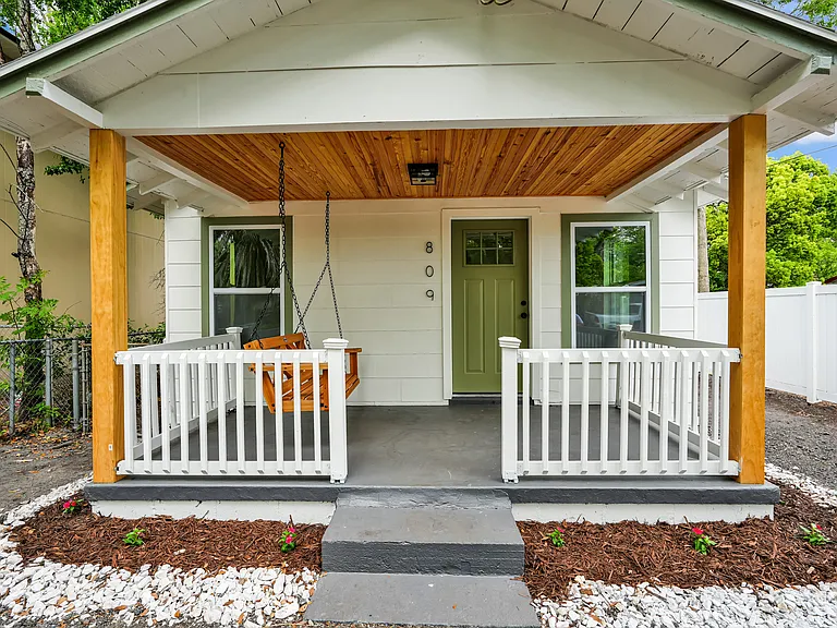 809 Owen Ave — Photo 18