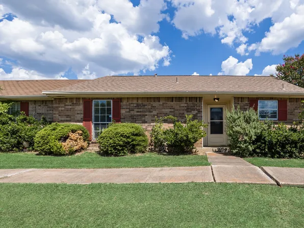 1 E Mountain Ln #33, Grand Prairie, TX 75052
