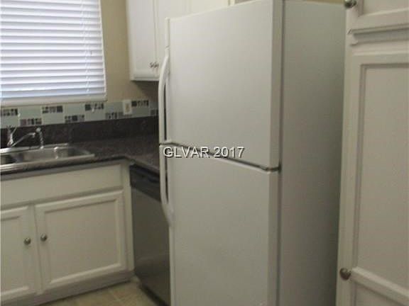 5th image of 4648 Denwood Dr
