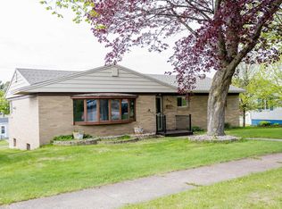 843 Juniper St, Ishpeming, MI 49849