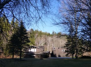 5030 Pikes Falls Rd, Jamaica, VT 05343
