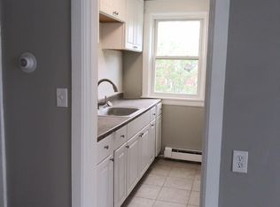 89 Holman St, Attleboro, MA 02703