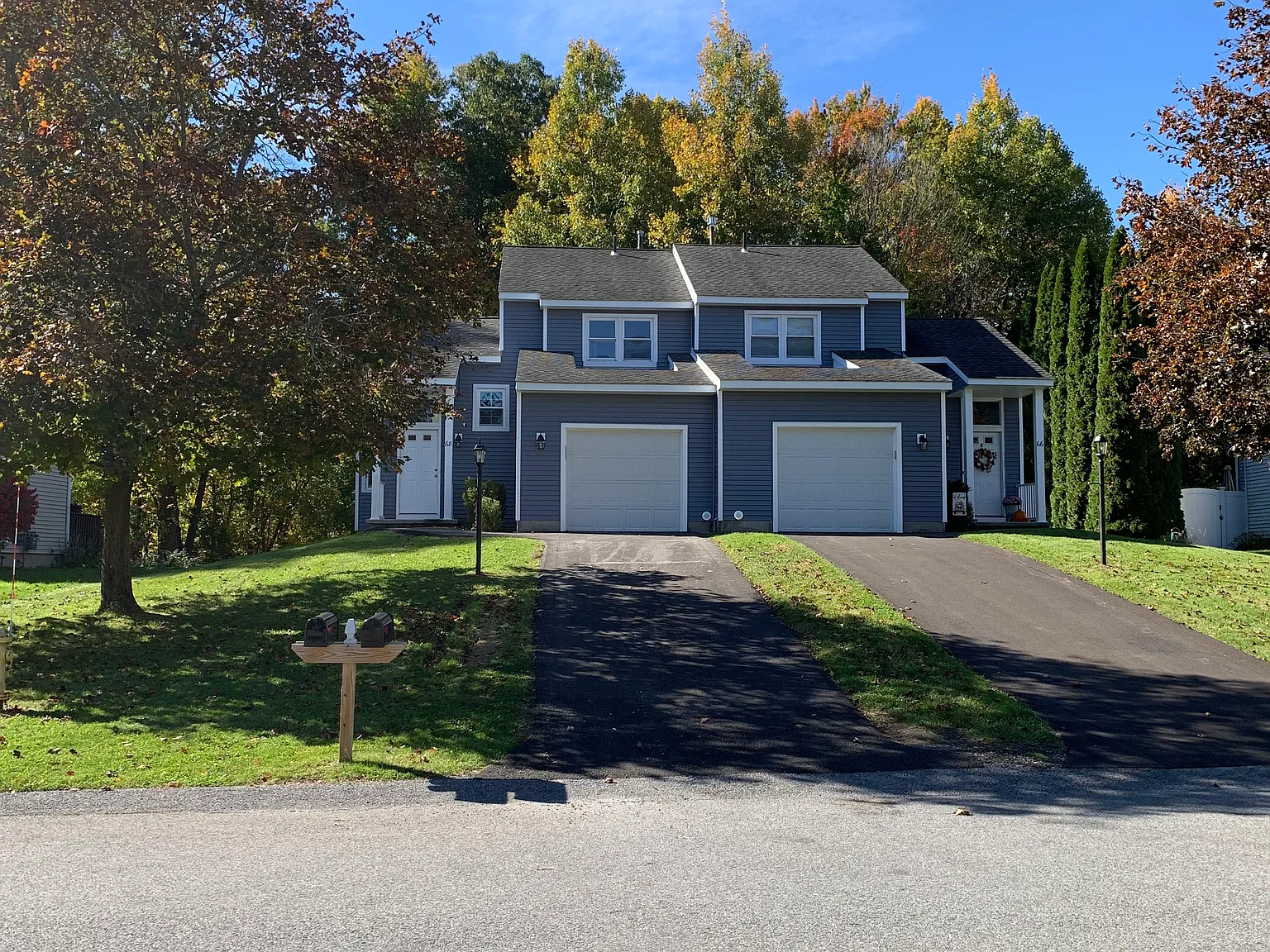 2 bed, 1.5 bath, 1154 sqft, $2,350 — Photo 2