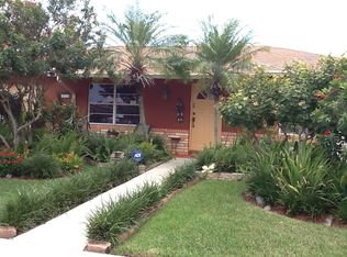 991 SW 82nd Ter, North Lauderdale, FL 33068