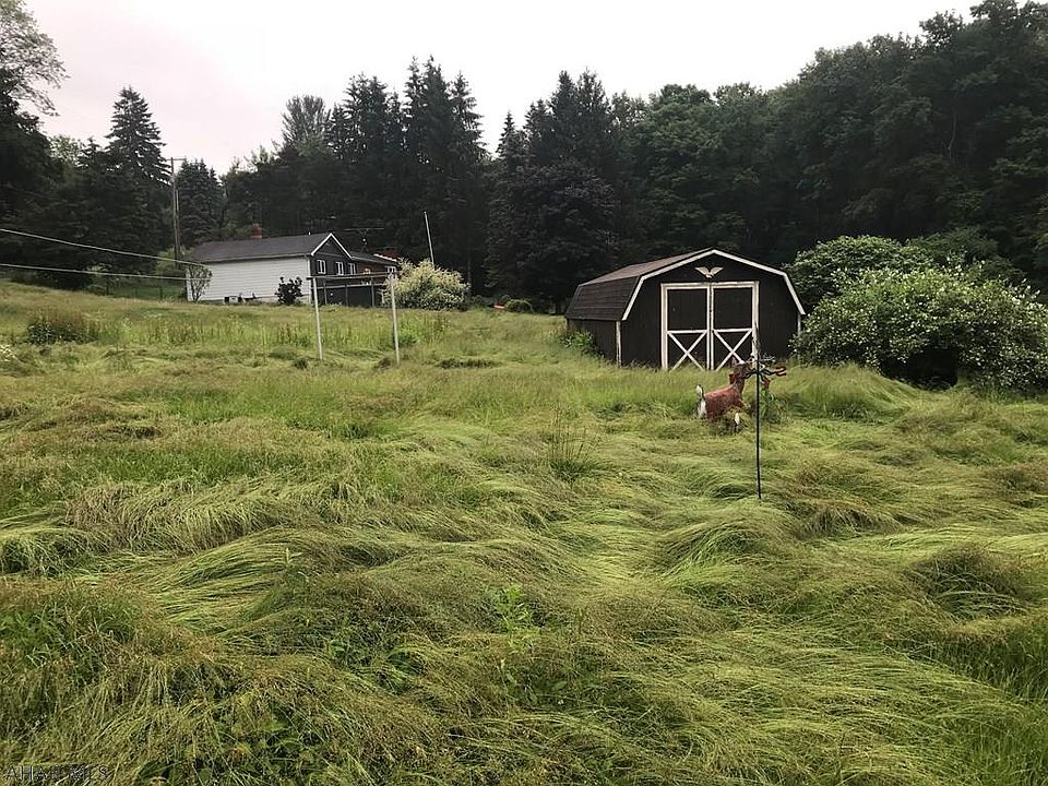 2nd image of 263 Amsbry Rd