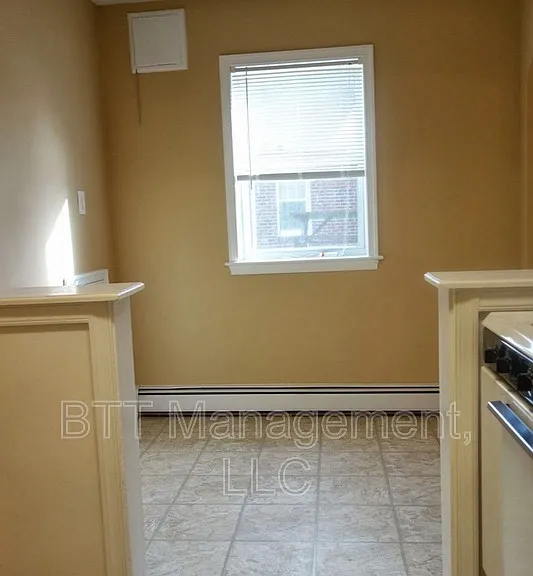 8105 Greenwood Ave #E — Photo 24