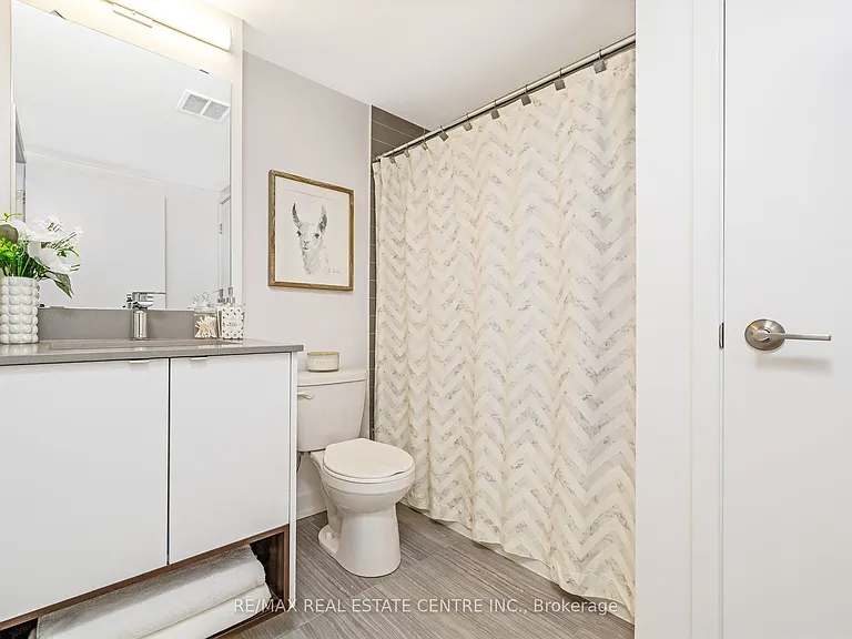 1121 Cooke Blvd #28 — Photo 17