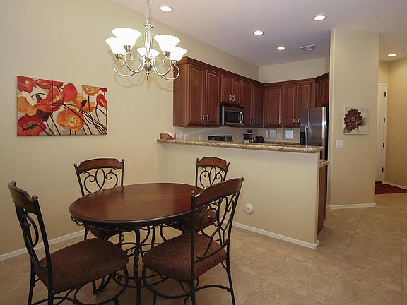4th image of 846 N Pueblo Dr APT 114