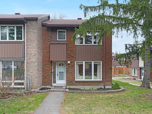 2111 Montreal Rd #33, Ottawa, ON K1J 8M8