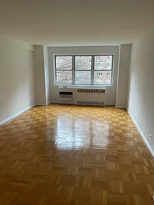 Rented by Punia & Marx Inc. | media 9