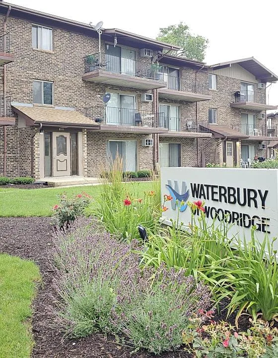 8111 Waterbury Ct