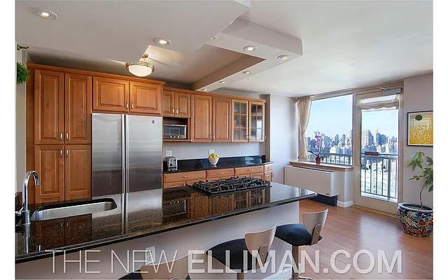 Sold by Douglas Elliman | media 23