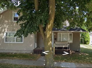 701 S Spring St, Beaver Dam, WI 53916