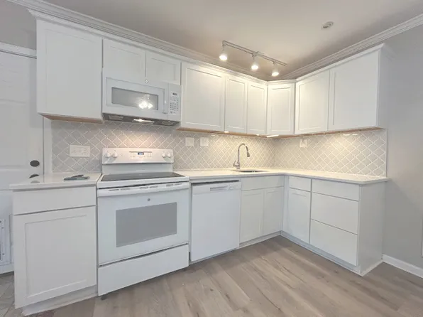 19625 Denae Lynn Dr #2, Cornelius, NC 28031