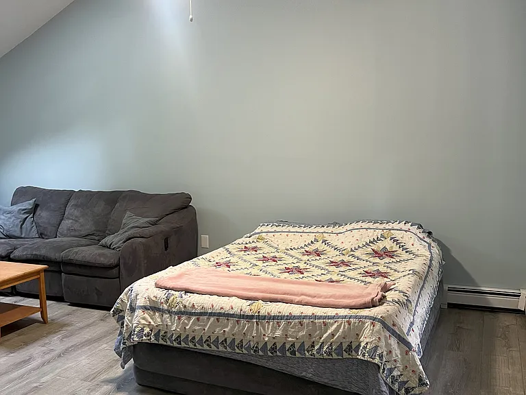 8 Cardinal Ct #1 — Photo 4