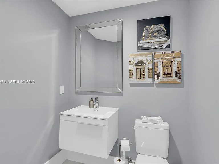 17111 Biscayne Blvd #602 — Photo 10