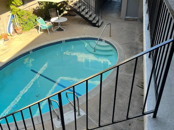 5015 Kester Ave, Sherman Oaks, CA 91403