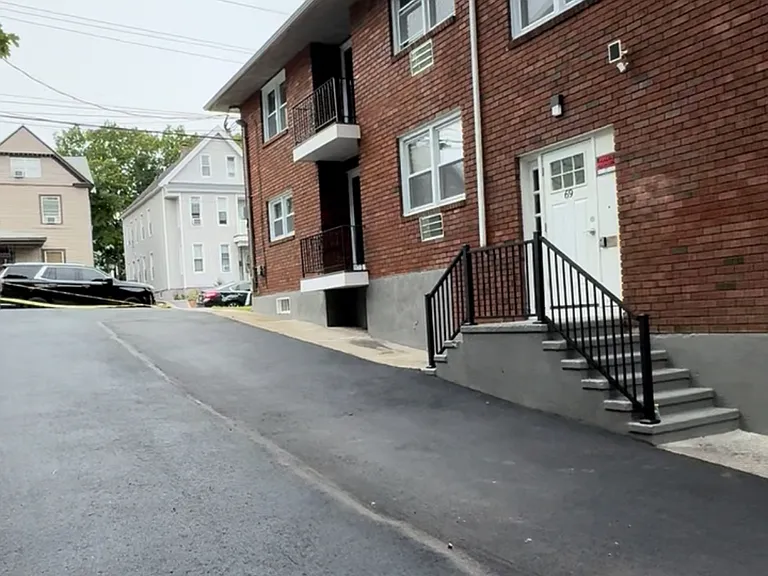 69 Farren Ave #4 — Photo 5