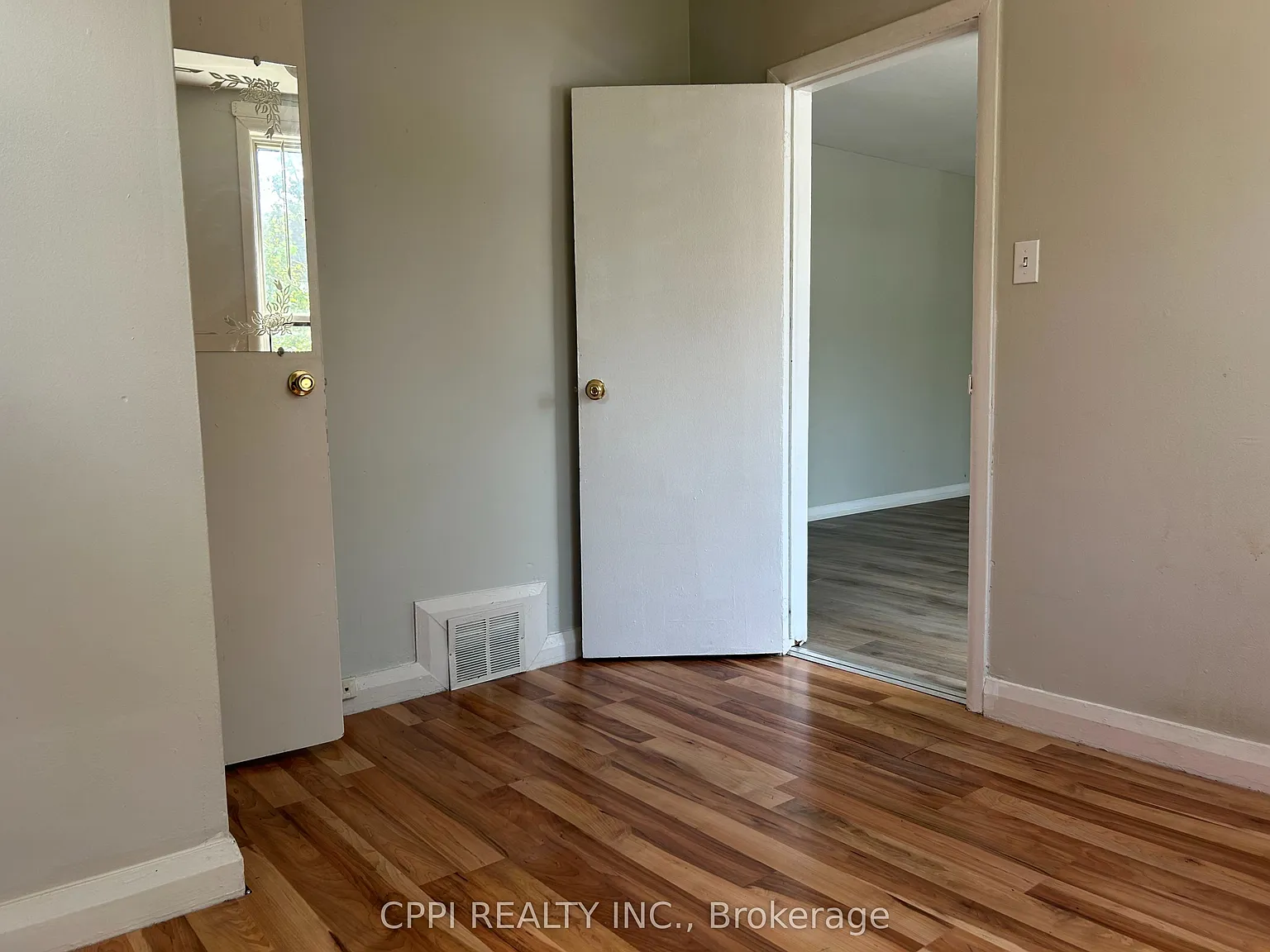 106 Old Kingston Rd — Photo 3