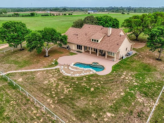 5th image of 2204 Carter Rd