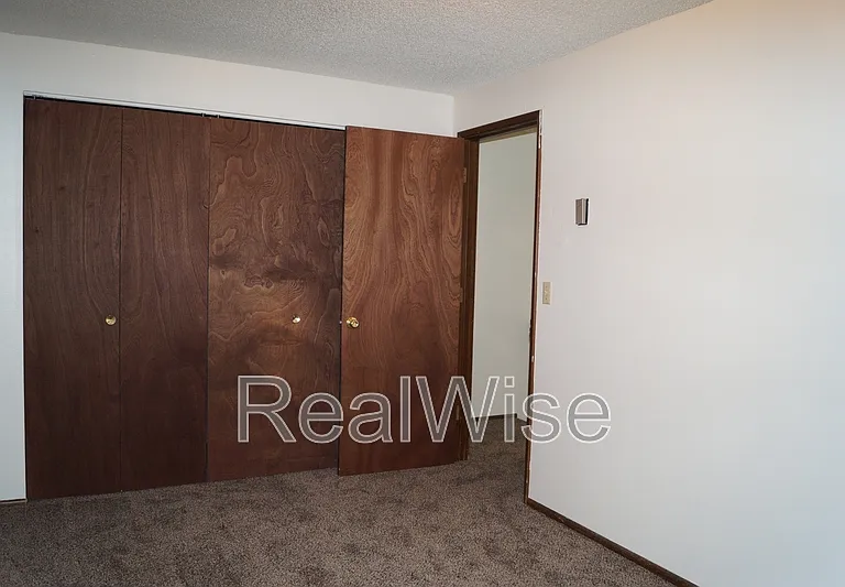 1007 NW C St #B — Photo 14