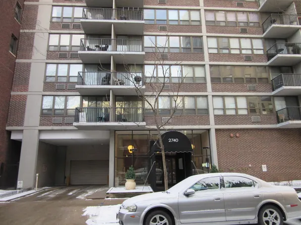 2740 N Pine Grove Ave APT 13G, Chicago, IL 60614