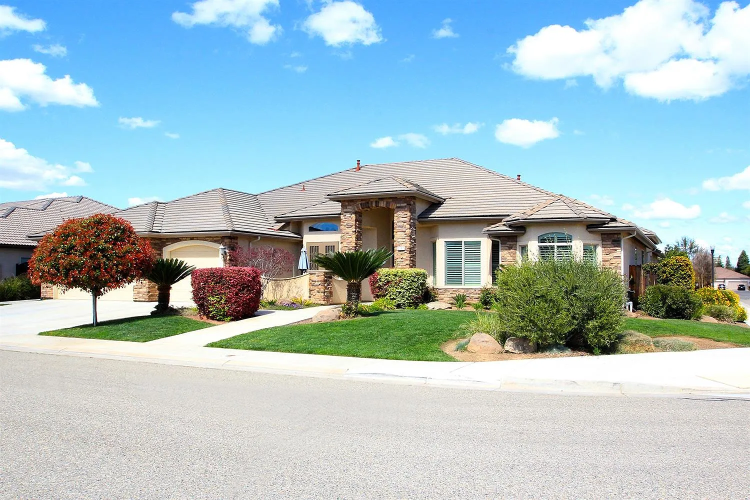 2787 Omaha Ave photo 1