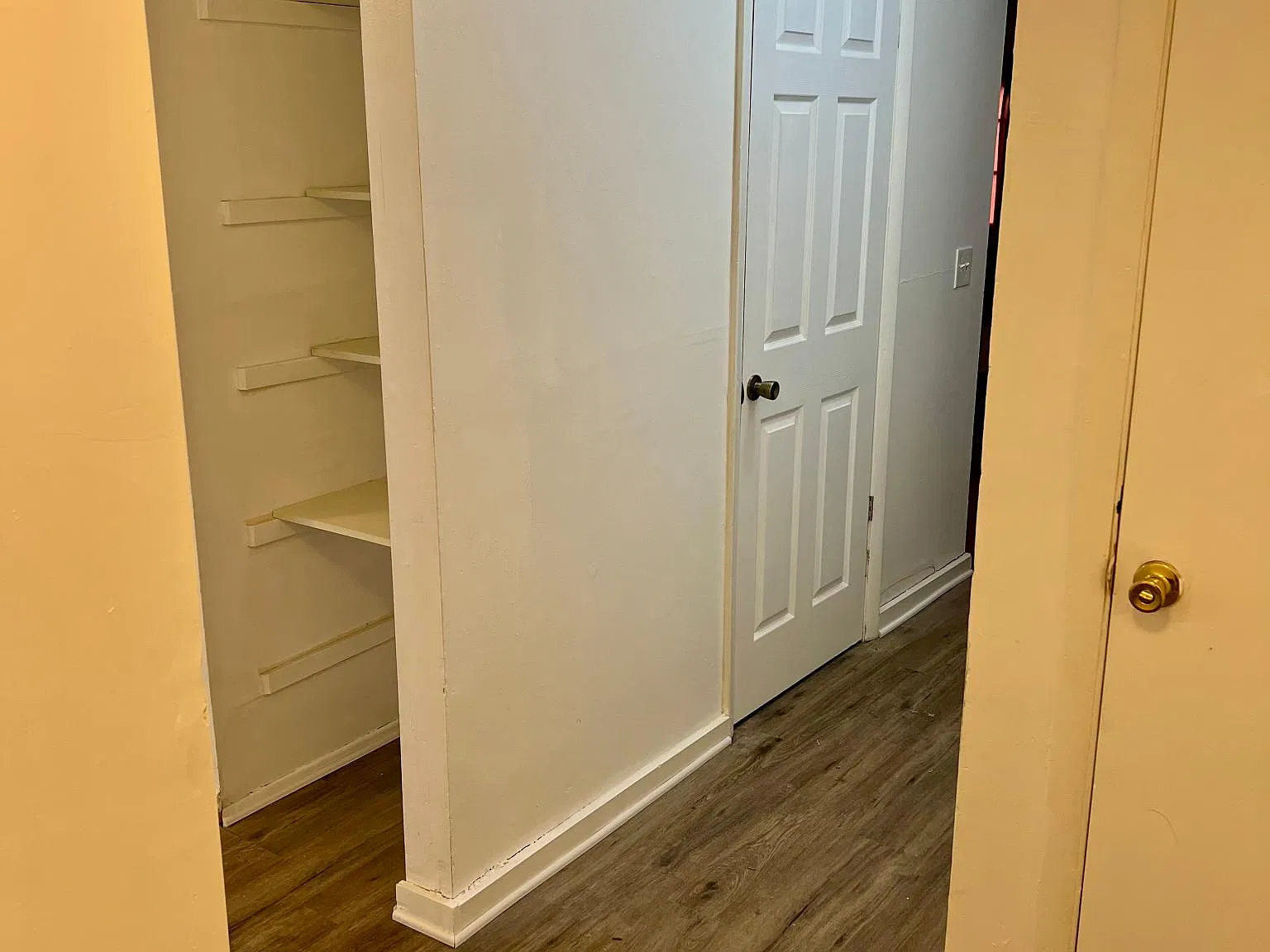 2 bed, 1.5 bath, 1400 sqft, $1,500 — Photo 3