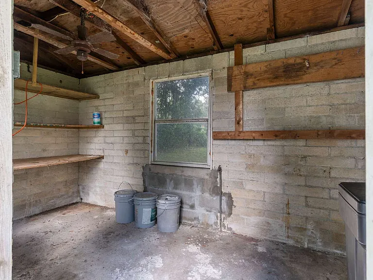 2801 SE 28th Rd — Photo 37