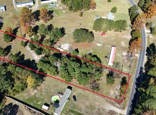 2152 J W Road, Fairmont, NC 28340