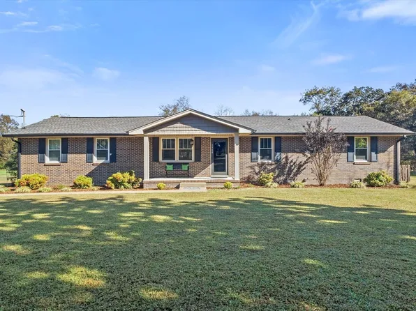 1540 S Berlin Rd, Lewisburg, TN 37091