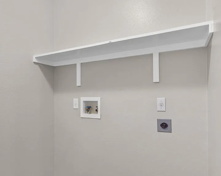 905 Lodosa Dr — Photo 22