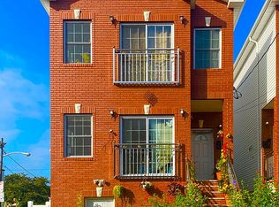 215 Linden Ave, Jersey City, NJ 07305