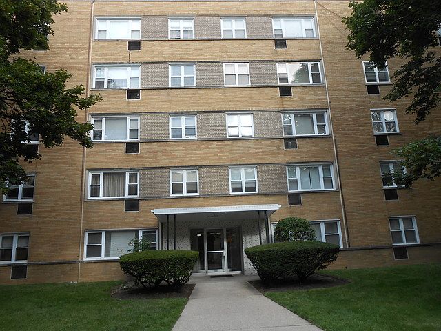 1st image of 2025 W Granville Ave APT 307B