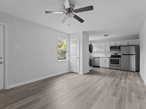 2128 S Roxboro St APT C
